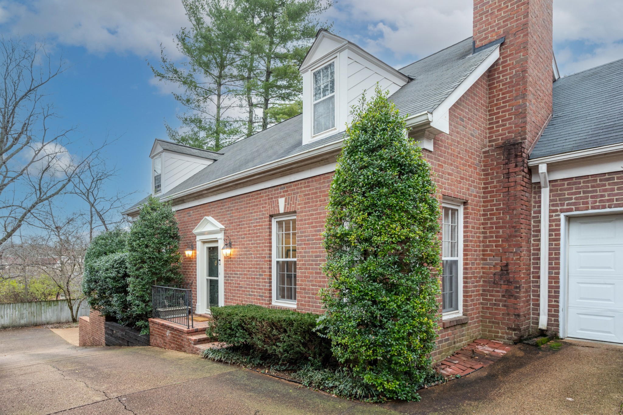 287 Arbel 47th Way             